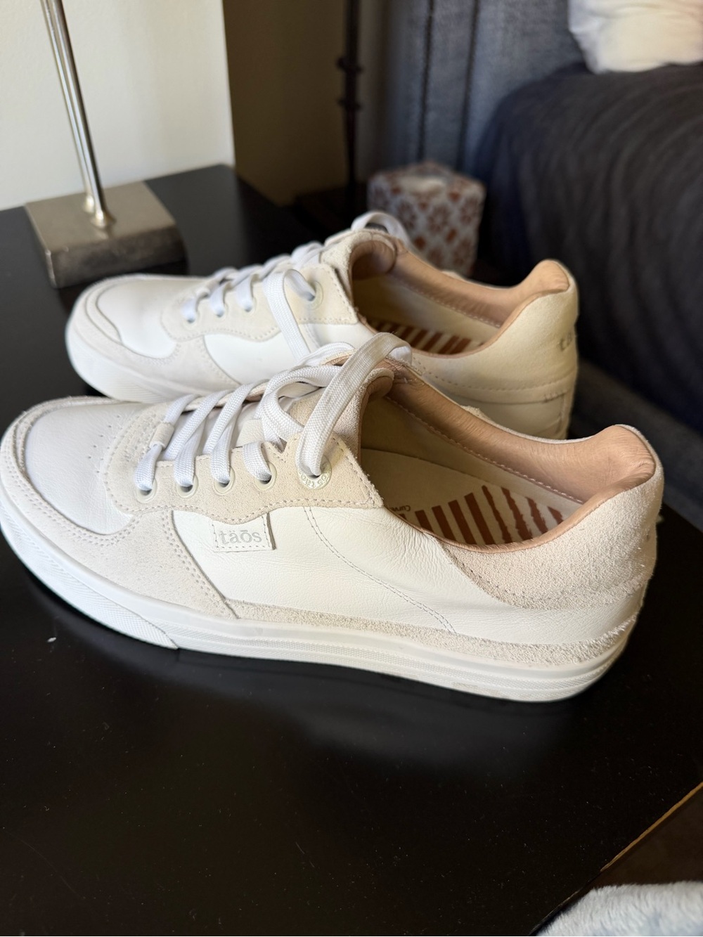 Taos Footwear White & Tan Accent Women's Leather Sneaker